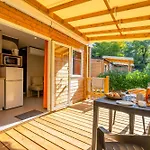4 Etoiles Les Fougeres Kamp alanı 4*