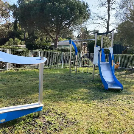 4 Etoiles Les Fougeres Parque de Campismo