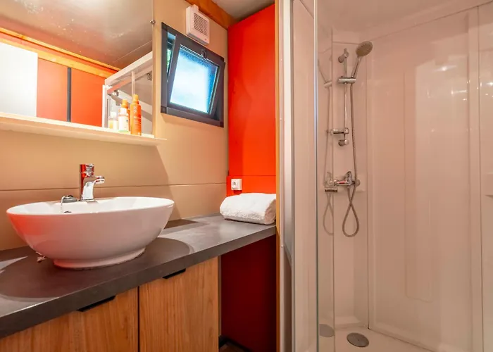 Campsite 4 Etoiles Les Fougeres Rivedoux-Plage