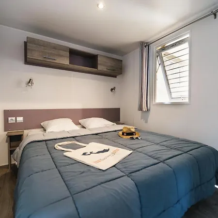 3 Etoiles Les Fougeres Campsite Rivedoux-Plage