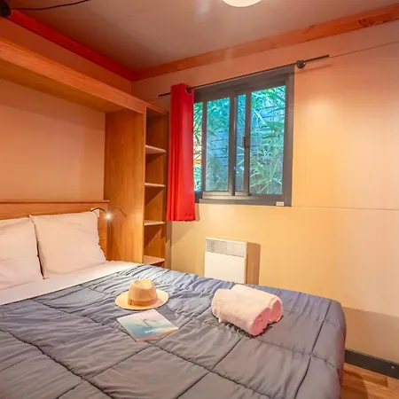 4 Etoiles Les Fougeres 캠프장