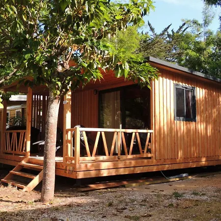 Camping Les Fougères Rivedoux-Plage