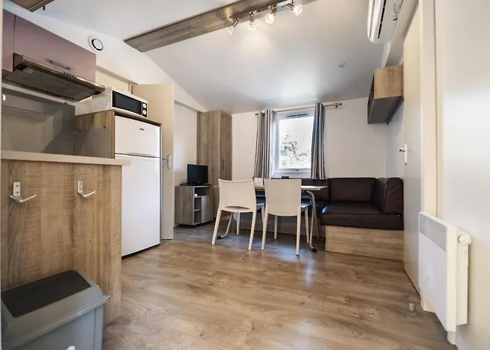 Campsite 4 Etoiles Les Fougeres Rivedoux-Plage