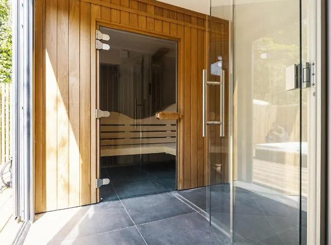 4 Etoiles Les Fougeres Campsite Rivedoux-Plage