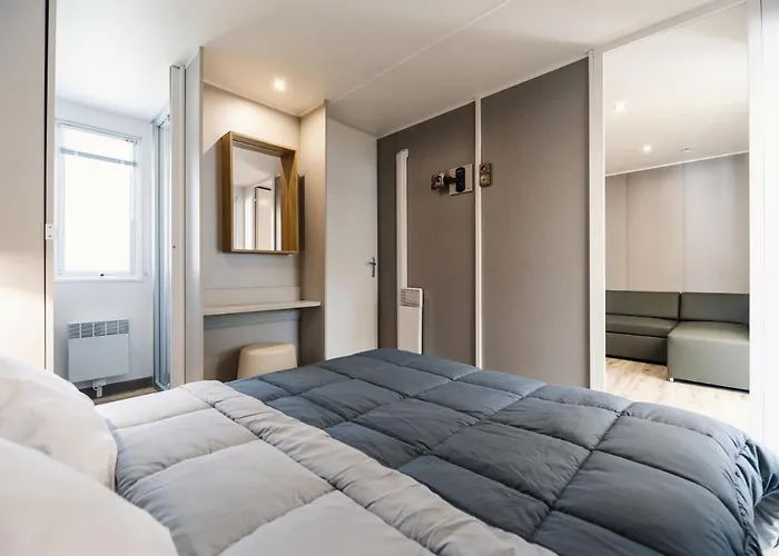 4 Etoiles Les Fougeres