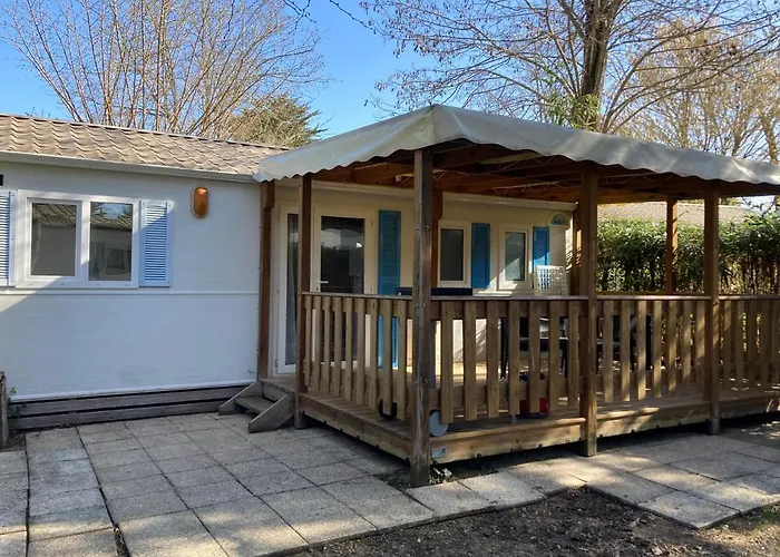 Camping 4 étoiles Les Fougères Rivedoux-Plage