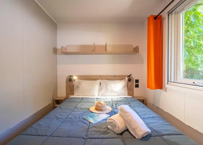 Campsite 4 Etoiles Les Fougeres Rivedoux-Plage